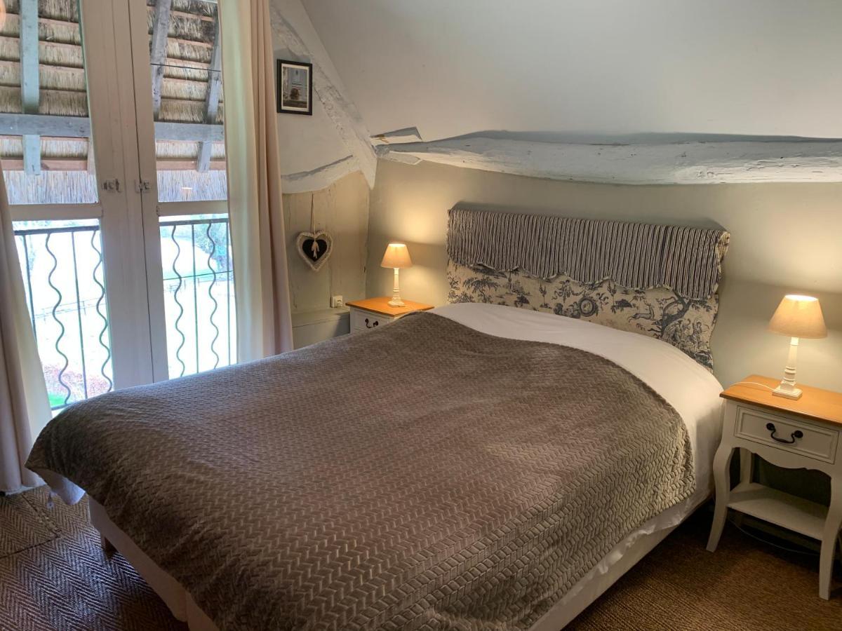 Le Manoir Du Perroy Pension Saint-Wandrille-Rancon Buitenkant foto